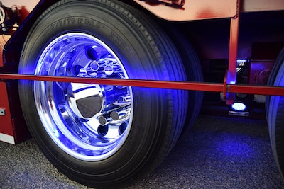 Detail of illumination wheel on trailer tandem wheel